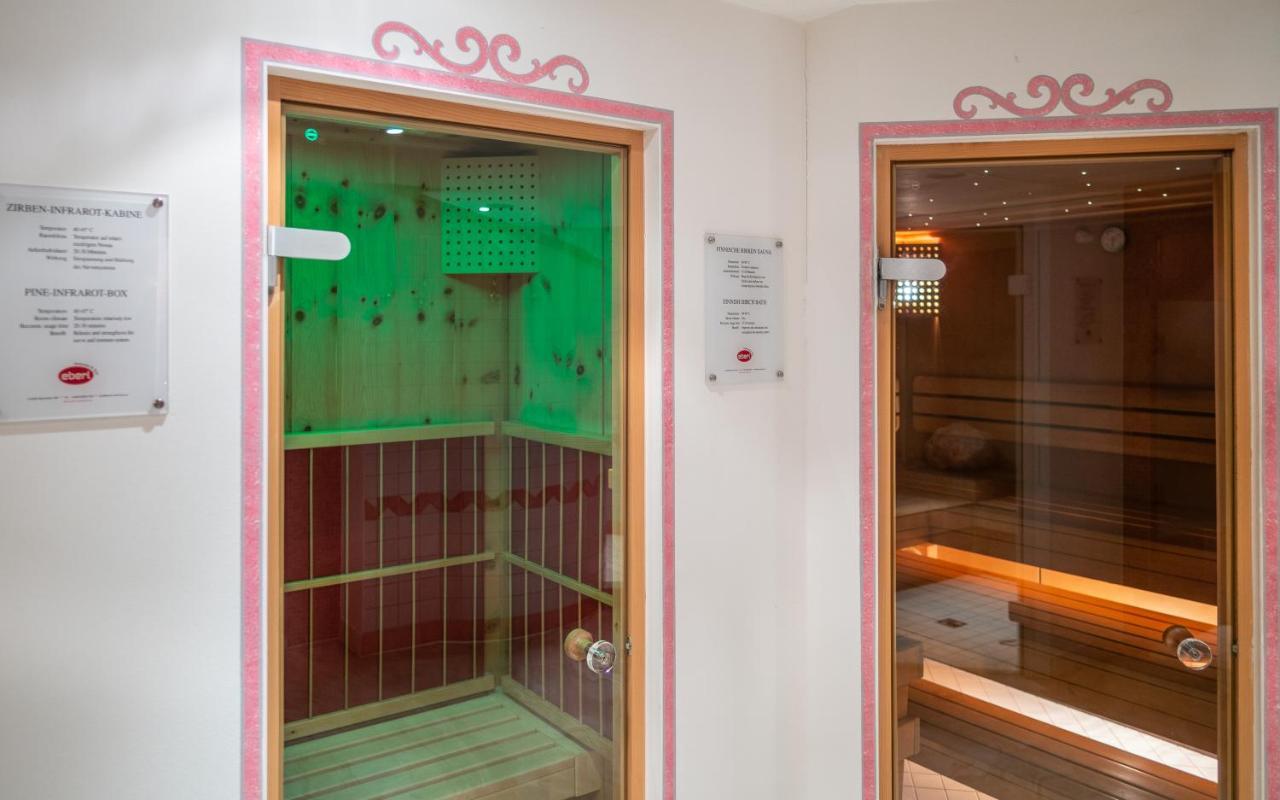 Sylvana'S Wohlfuehl Hotel Mayrhofen Eksteriør billede